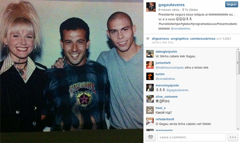 Gagau Tavares (c) com Xuxa e Ronaldo Fenômeno, quando o ex-atacante estava em começo de carreira 